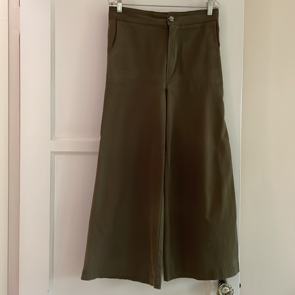 Pietsie size S Ischia pant in olive - Picture 2 of 2